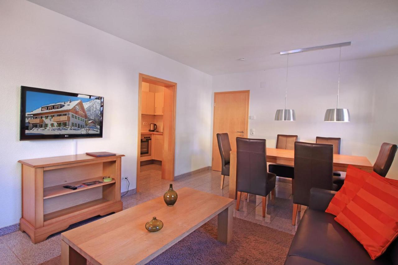 דירות ברוואנג Chalet Zur Rose מראה חיצוני תמונה